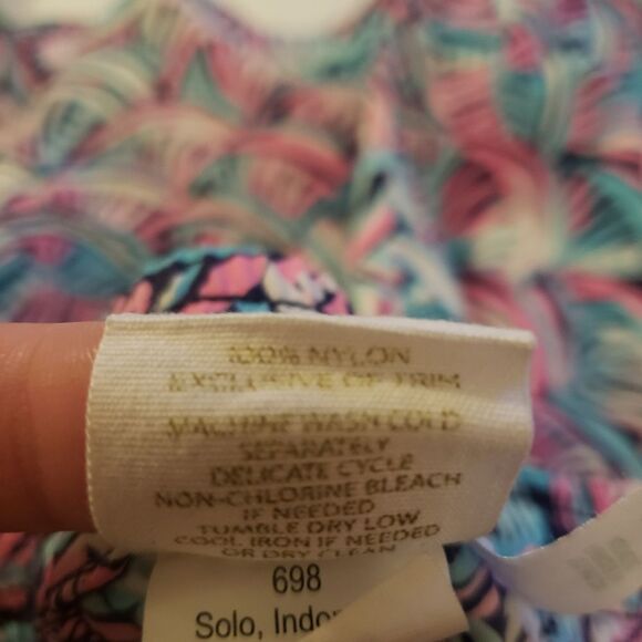 Lilly Pulitzer Run Around Short Bright Navy Neptune's Net Sz L - Picture 12 of 12